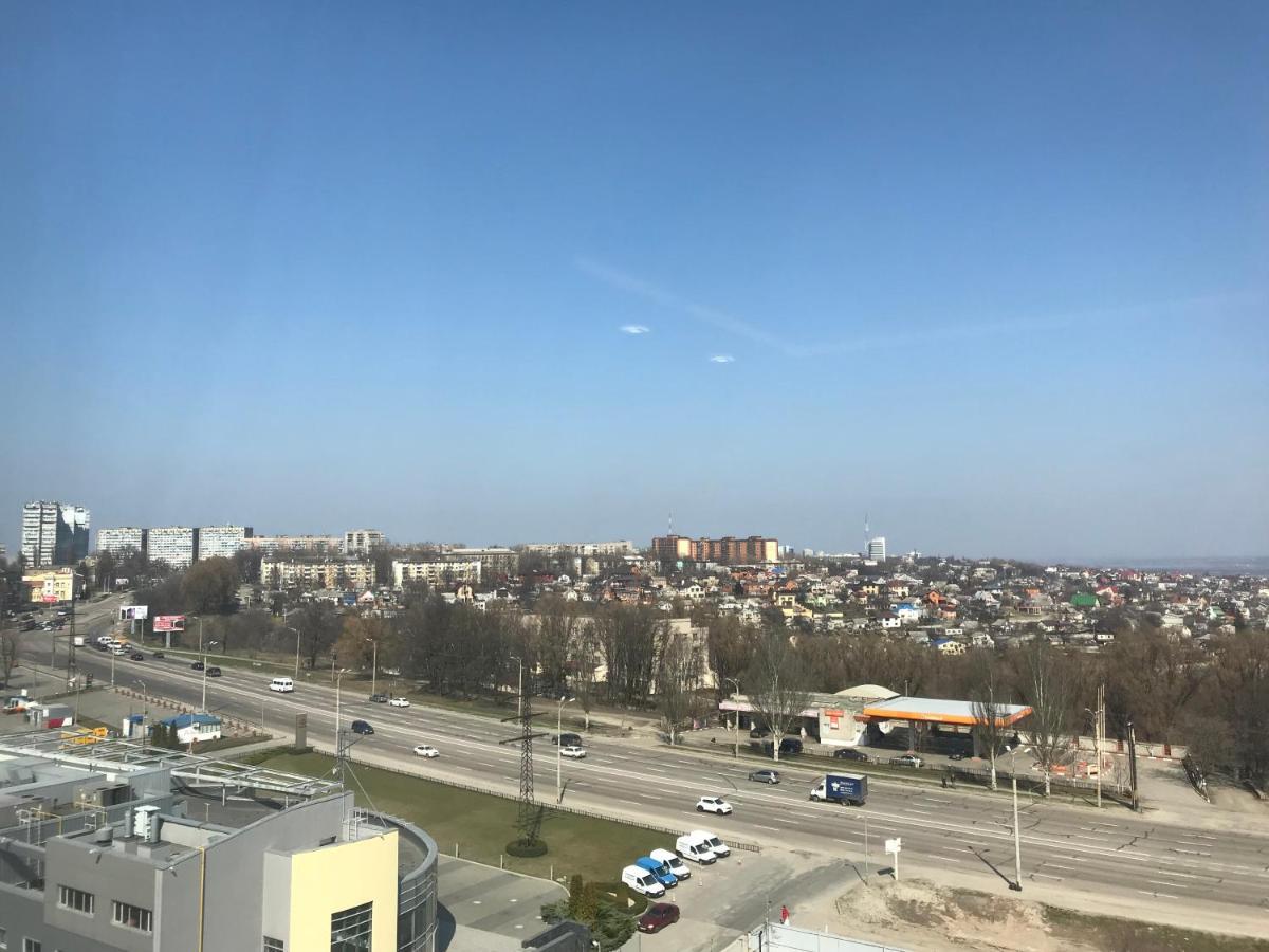 Просторная Однокомнатная Жк Счастливый Apartment Dnipro Exterior foto