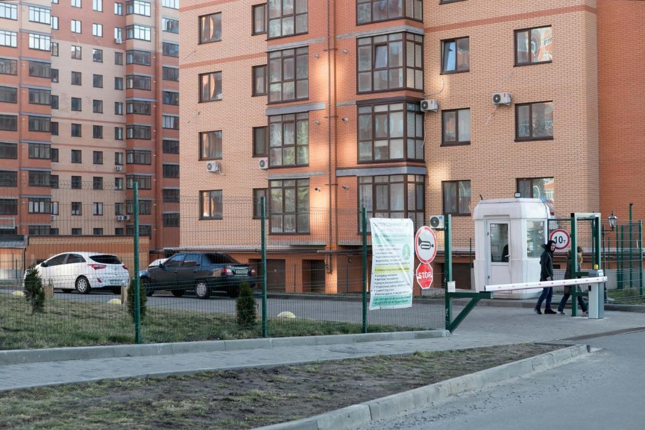 Просторная Однокомнатная Жк Счастливый Apartment Dnipro Exterior foto