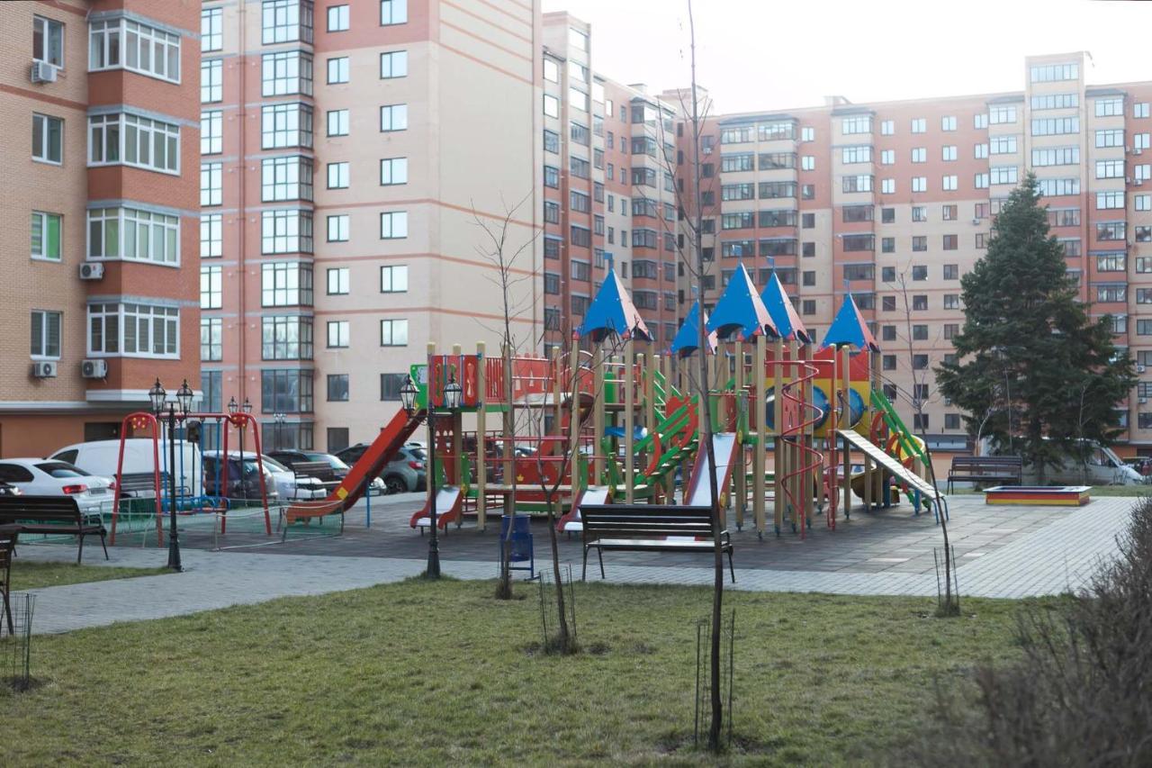 Просторная Однокомнатная Жк Счастливый Apartment Dnipro Exterior foto